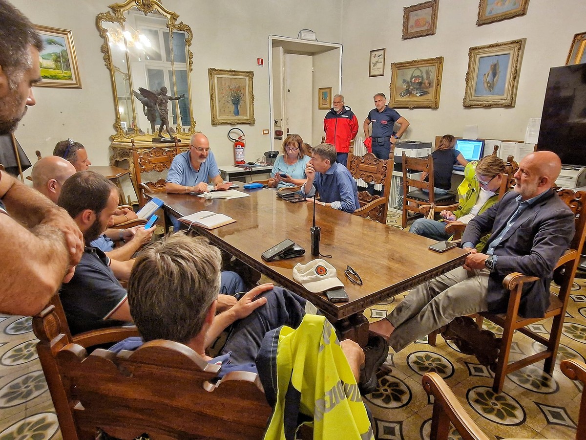 Maltempo, il sindaco di Lavagna Mangiante: 