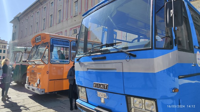 Un tuffo nel passato con gli autobus d’epoca del museo itinerante StoricBus: “Valorizziamo il patrimonio storico italiano”