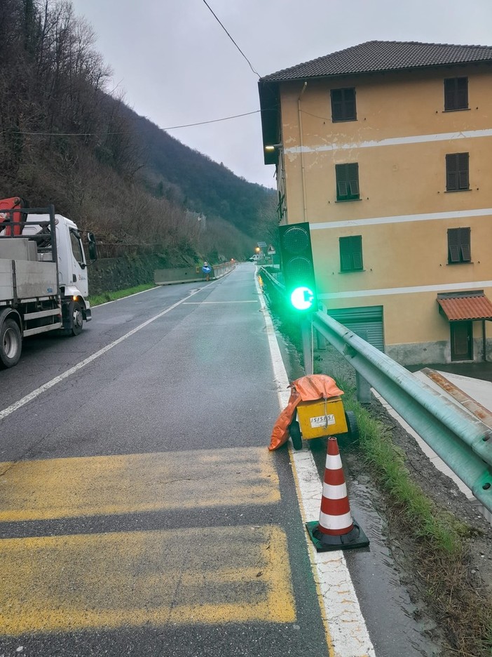 Rossiglione, riaperta a senso unico alternato la statale del Turchino