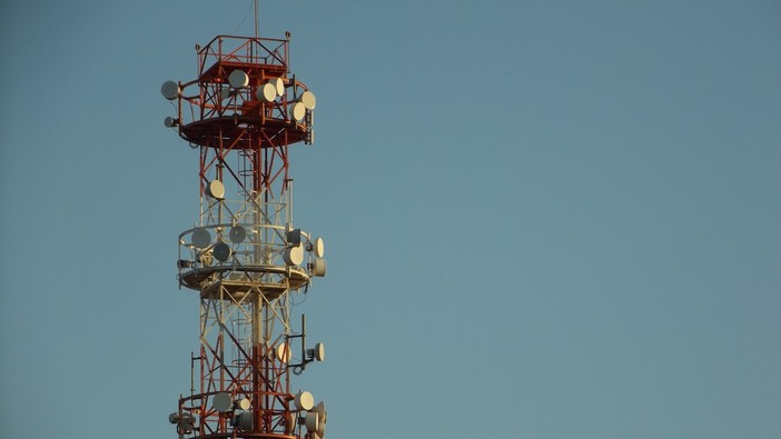 Antenna 5G sull’alberghiero ‘Marco Polo’ di via Redipuglia, l’assessore Mascia: “Dal Municipio Levante nessuna osservazione”