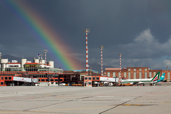 Crescita record per l'aeroporto di Genova: +12% di passeggeri ad aprile