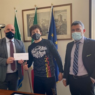 Berrino incotra Marco &quot;Secco&quot; Sanguineti, il ristoratore che protesta in bici contro le sanzioni