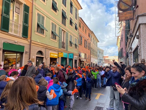 Ottocento studenti lungo le strade di Sestri Ponente per le dodici fatiche di Ercole