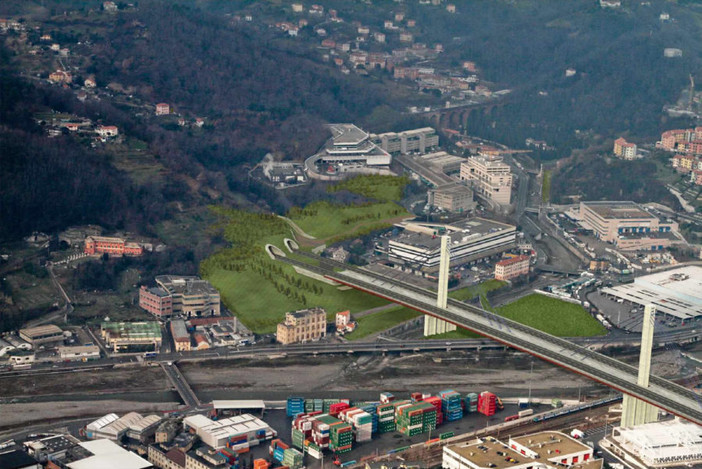 Timore per la chiusura del capolinea bus di Bolzaneto