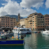 A Camogli il ristorante dove ti puoi sedere solo se consumi almeno due portate