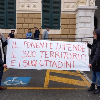 Cassoni a Pra', la rabbia dei Comitati del Ponente: &quot;Ci sentiamo presi in giro&quot;