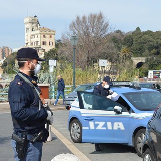 Coronavirus, scuse improbabili per uscire: &quot;Vado dalla nonna&quot; ma non sa dove abiti