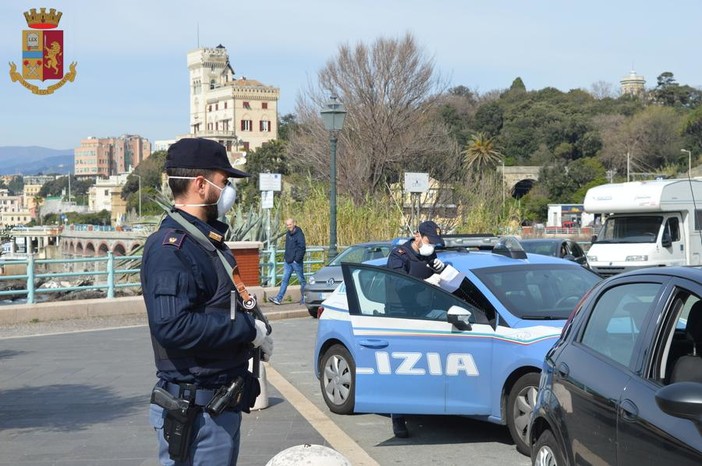 Coronavirus, scuse improbabili per uscire: &quot;Vado dalla nonna&quot; ma non sa dove abiti