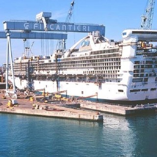 Fincantieri affonda nell’amianto: condannata al risarcimento del danno per carcinoma del polmone