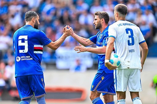 Coda e Borini: prove d'intesa (foto dalla pagina Facebook U.C. Sampdoria)