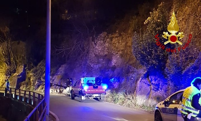 Bavari: frana in via Nasca, chiusa al traffico