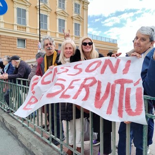 Cassoni di Pra', solidarietà ad Andrea Moizo dai Comitati del Ponente