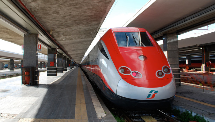 Treni, Milano-Genova in cinquantasei minuti: aperta la linea ad alta velocità