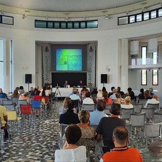 Il Festival Epicureo porta in spiaggia la filosofia della felicità