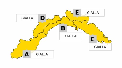 Meteo, cambia l'allerta per possibili temporali: prorogata fino alla serata, ma sarà sempre gialla