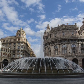 Genova al top in Italia per stipendi e pensioni: secondo l’Istat è subito dietro le grandi big del Nord