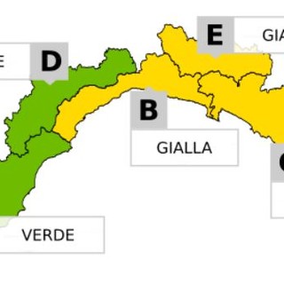 Nuova allerta gialla dalla mezzanotte, ancora temporali sulla regione