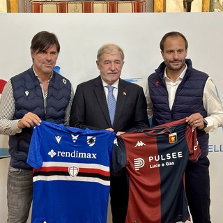 Il sindaco Marco Bucci con Alberto Gilardino e Andrea Sottil