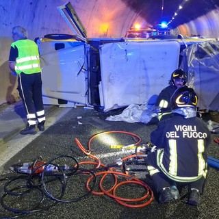 Incidente in autostrada per un mezzo della Protezione Civile, la solidarietà dell’assessore Gambino: “Sostegno a chi dedica la propria vita al servizio degli altri”