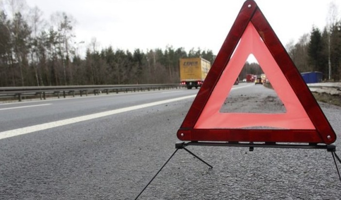 Grave incidente sulla A12, due feriti in codice rosso. Chiuso il casello di Recco