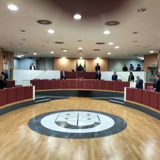 Consiglio regionale, il presidente Medusei ricorda in aula l'ammiraglio Gabrielli e Leonardo Franza