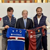 Il sindaco Marco Bucci con Alberto Gilardino e Andrea Sottil