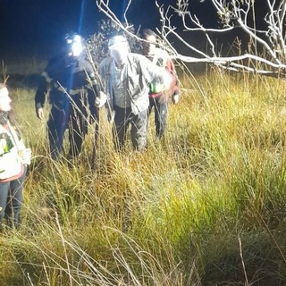 Anziano disperso nel bosco a Capanne di Marcarolo, nella notte il ritrovamento