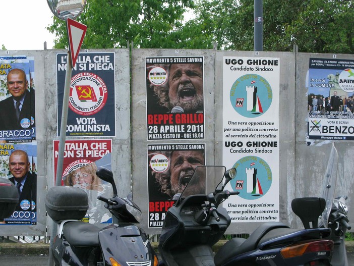 Stasera Beppe Grillo a Savona: Centrale a carbone, cementificazione, sviluppo sostenibile tra i temi