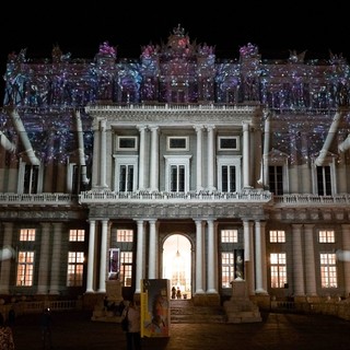 Tutto pronto per Monumental Tour, lo show di luci, animazioni e musica sulla facciata di Palazzo Ducale