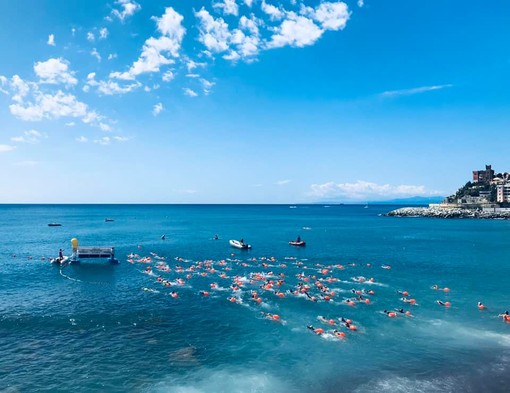 Il Miglio Marino di Sturla compie ottant'anni: per l'occasione in acqua anche la vicecampionessa olimpica Rachele Bruni