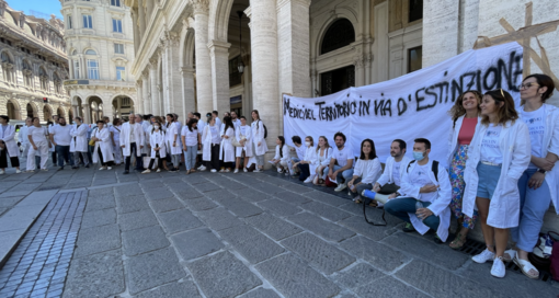 Sanità, presidio di medici e infermieri oggi in piazza De Ferrari contro i tagli del Governo