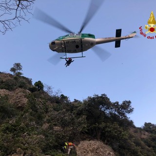 Monte di Portofino: due escursioniste salvate con l'elicottero dai pompieri