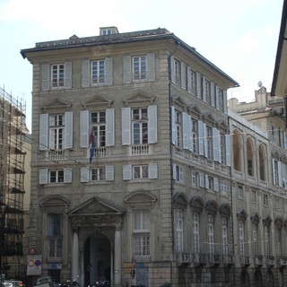 Centro storico, Palazzo Serra Rebuffo spazio per la musica nel segno di De Andrè