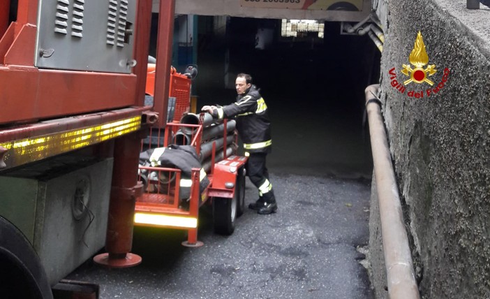 Maltempo a Genova: gli interventi dei pompieri