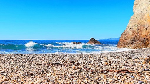 La spiaggia di Punta Crena (Foto: Facebook - Punta Crena FKK Naturismo Liguria)