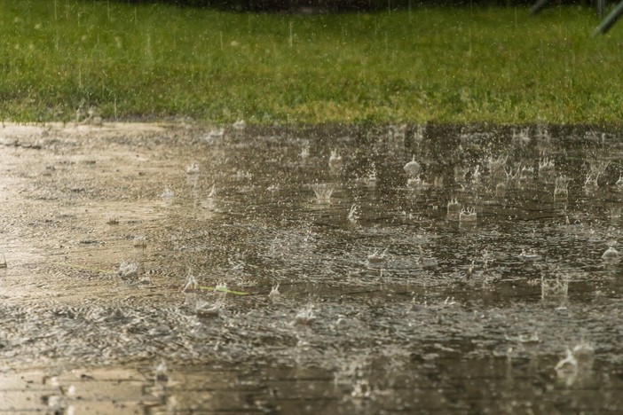 Tornano pioggia e temporali sulla Liguria, allerta gialla dalle 12 di domani