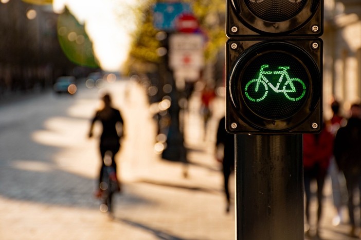 “Piantiamola di inquinare!”:  BPER risparmia sei tonnellate di CO2  grazie alla mobilità sostenibile