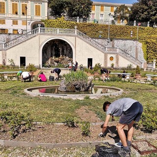 Voltri, la stupenda primavera di Villa Duchessa di Galliera