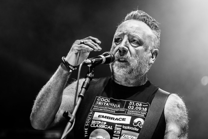 Peter Hook sceglie Genova per l'unica data italiana del tour nel 40° anniversario di 'Blue Monday'