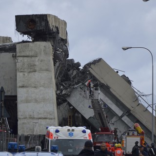 Toninelli rassicura, il ponte sarà costruito in affidamento diretto