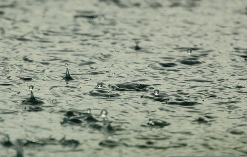 Maltempo in arrivo, allerta gialla per pioggia e temporali su tutta la Liguria