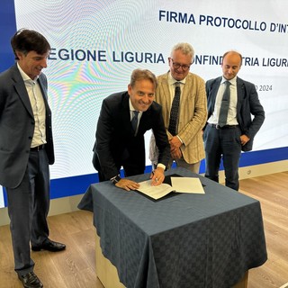 Stretta di mano tra Regione Liguria, Confindustria e Federmanager nel nome della competitività d’impresa (VIDEO)