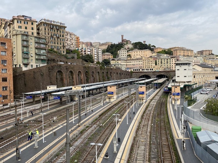 Lavori sulla rete ferroviaria, chiusa la linea sotterranea della stazione di Principe