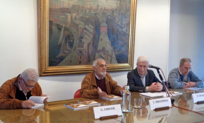 Presentato a Savona il libro &quot;La linea ferroviaria San Pier d'Arena-Voltri-Savona&quot; di Franco Rebagliati