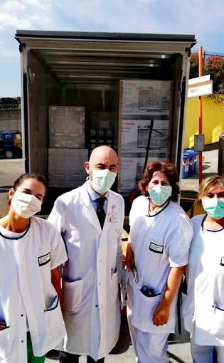 Nuovo reparto Covid all'ospedale San Martino di Genova: 2.000 metri quadrati per 70 posti letto [FOTO]