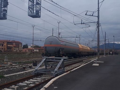 Orsa Trasporti scrive a istituzioni e imprese del settore merci su ferro: &quot;Interventi sulle ferrovie e nuova diga foranea occasioni di rilancio da non perdere&quot;