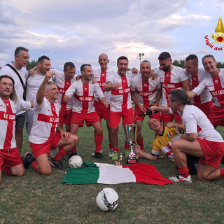 I vigili del fuoco della Liguria campioni nazionali di calcio a 5