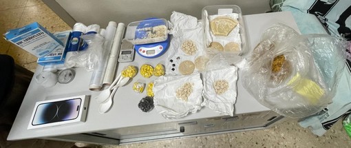 Operazione antidroga a Pontedecimo, sequestrati 800 grammi di cocaina