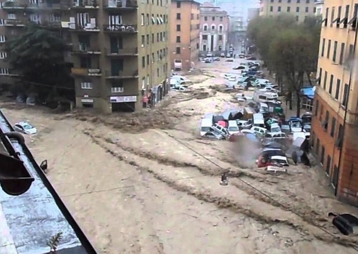 Alluvione Valencia e in Liguria, Arpal le mette a confronto: &quot;A Genova nel 1970 e Rossiglione nel 2021 misurato cumulate maggiori&quot;