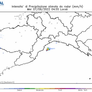 Maltempo: è scattata l'allerta gialla per temporali, al momento non si registrano precipitazioni